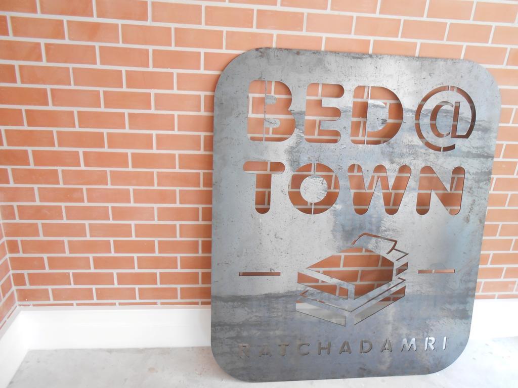 Bed@Town Hostel Банкок Екстериор снимка